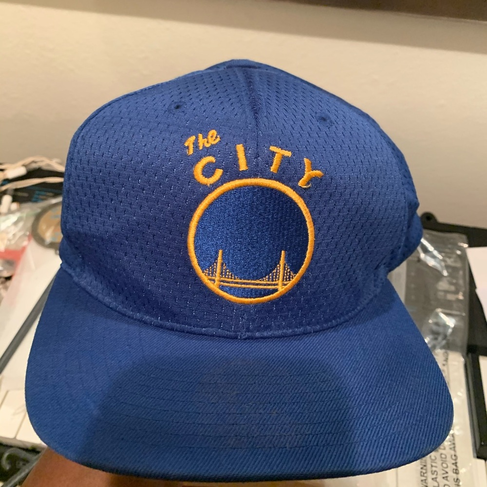 GS warriors snap back